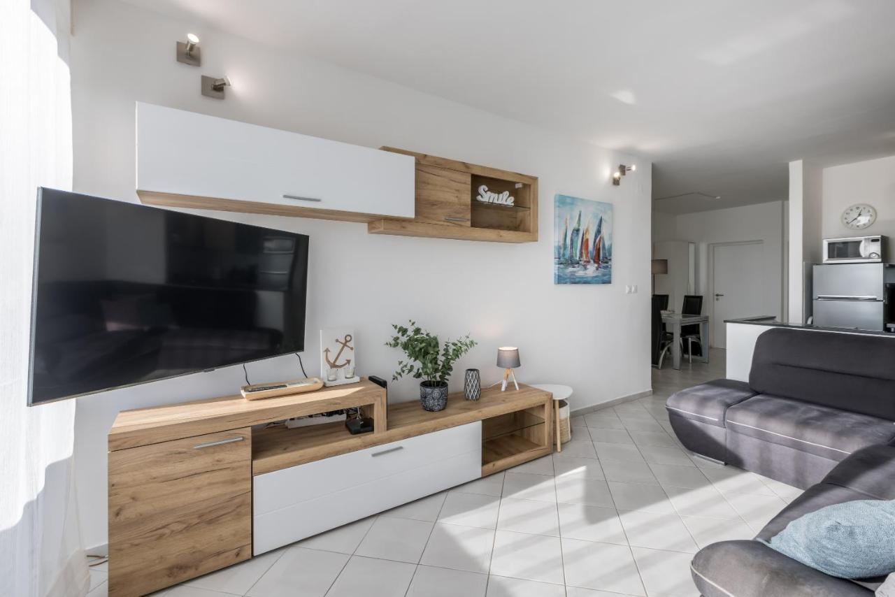 Sundowners Apartment, 52Qm, Double & Single Bed, 10 Min From Old Town Of Split Eksteriør billede