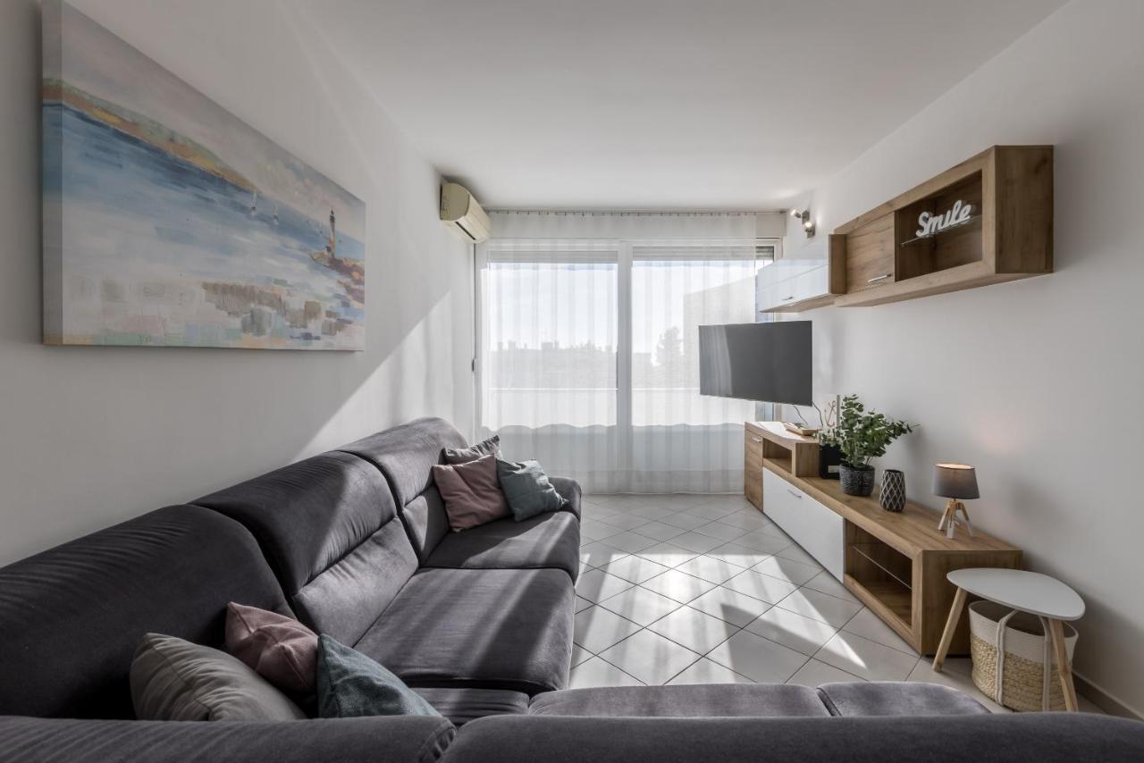 Sundowners Apartment, 52Qm, Double & Single Bed, 10 Min From Old Town Of Split Eksteriør billede