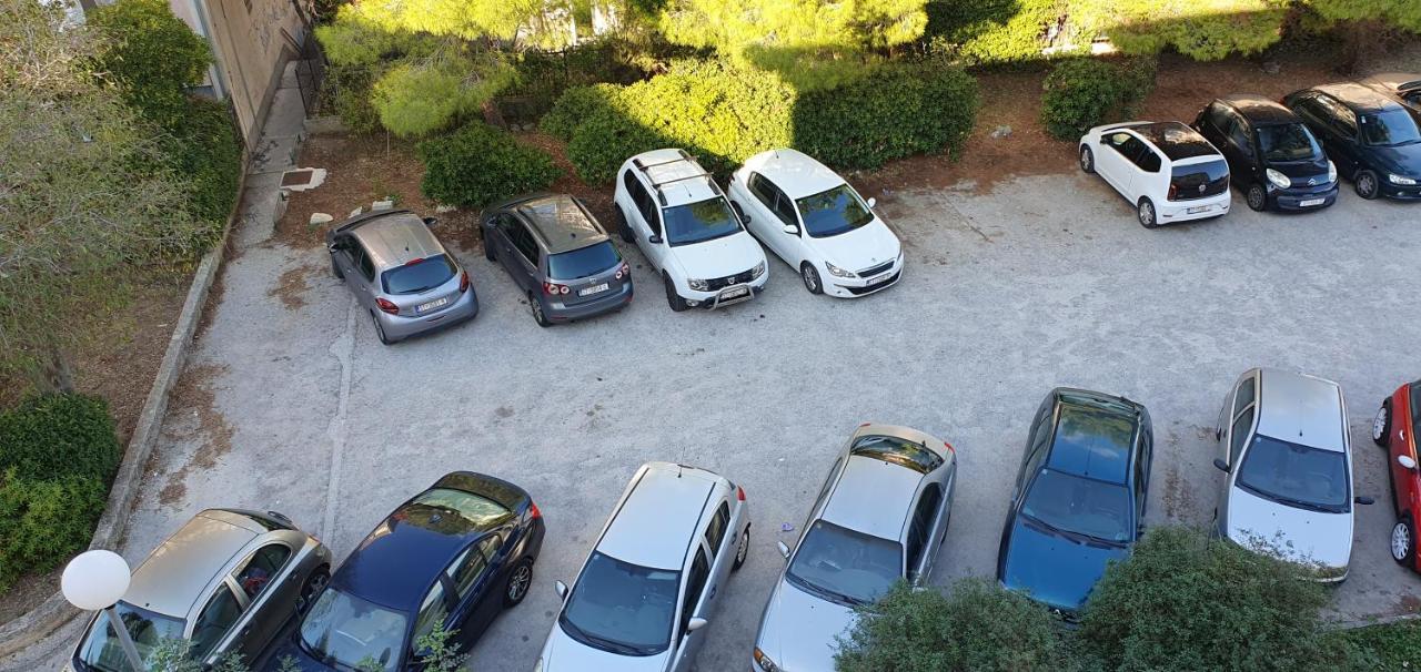 Sundowners Apartment, 52Qm, Double & Single Bed, 10 Min From Old Town Of Split Eksteriør billede